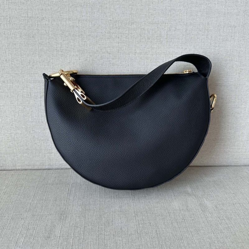 Bv*b*rry hobo bags